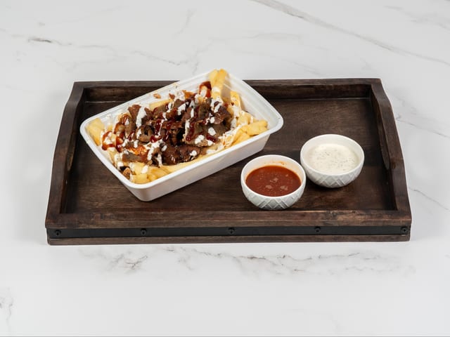 Gyro Loaded Fries - Large.